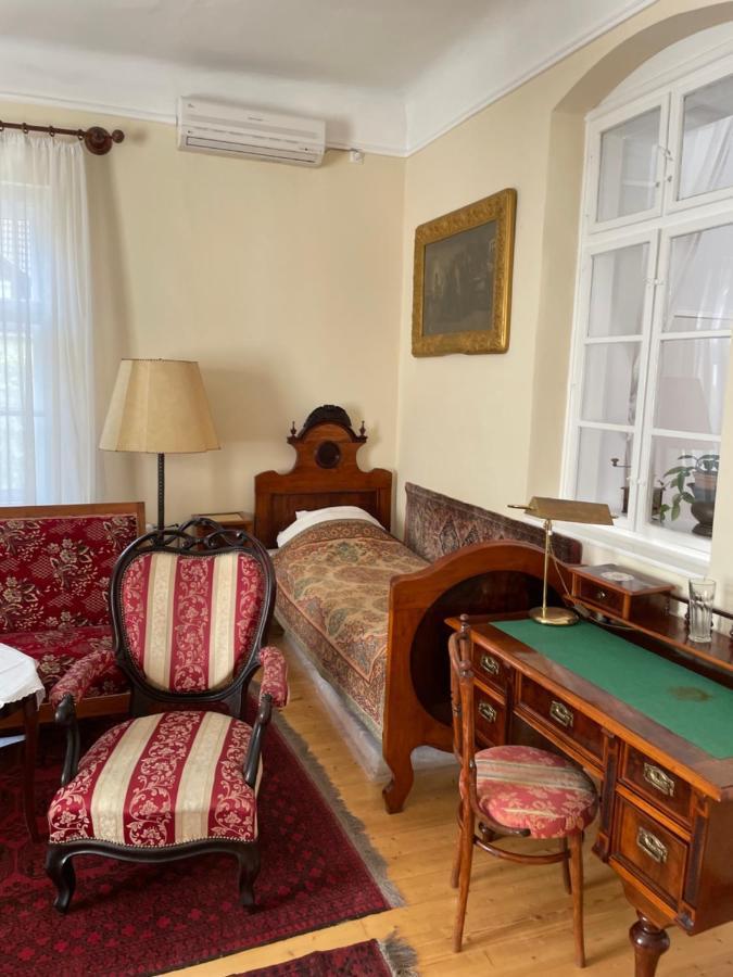 Hajos-Haz Apartment Сегед Екстериор снимка